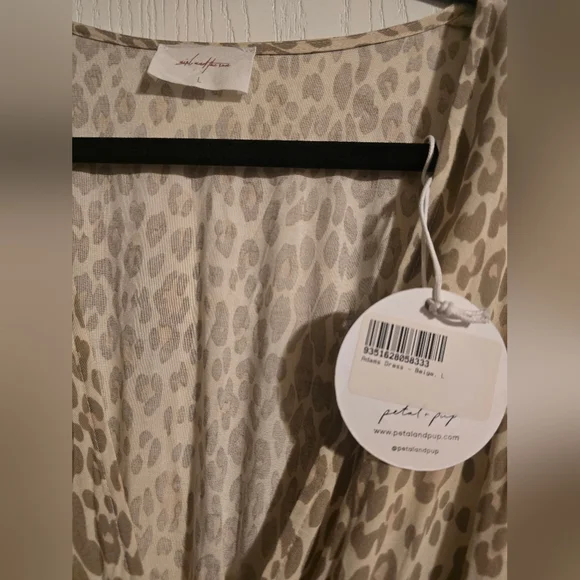 Petal & Pup leopard dress - Picture 6 of 8